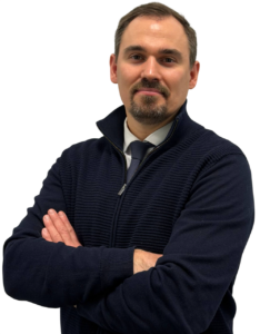 photo_5195080596458246104_w-photoroom-1