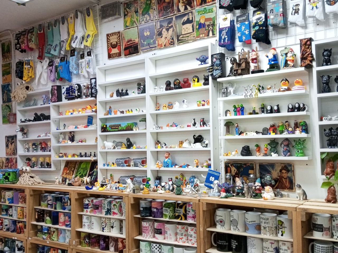 photo_5211075625899202492_y