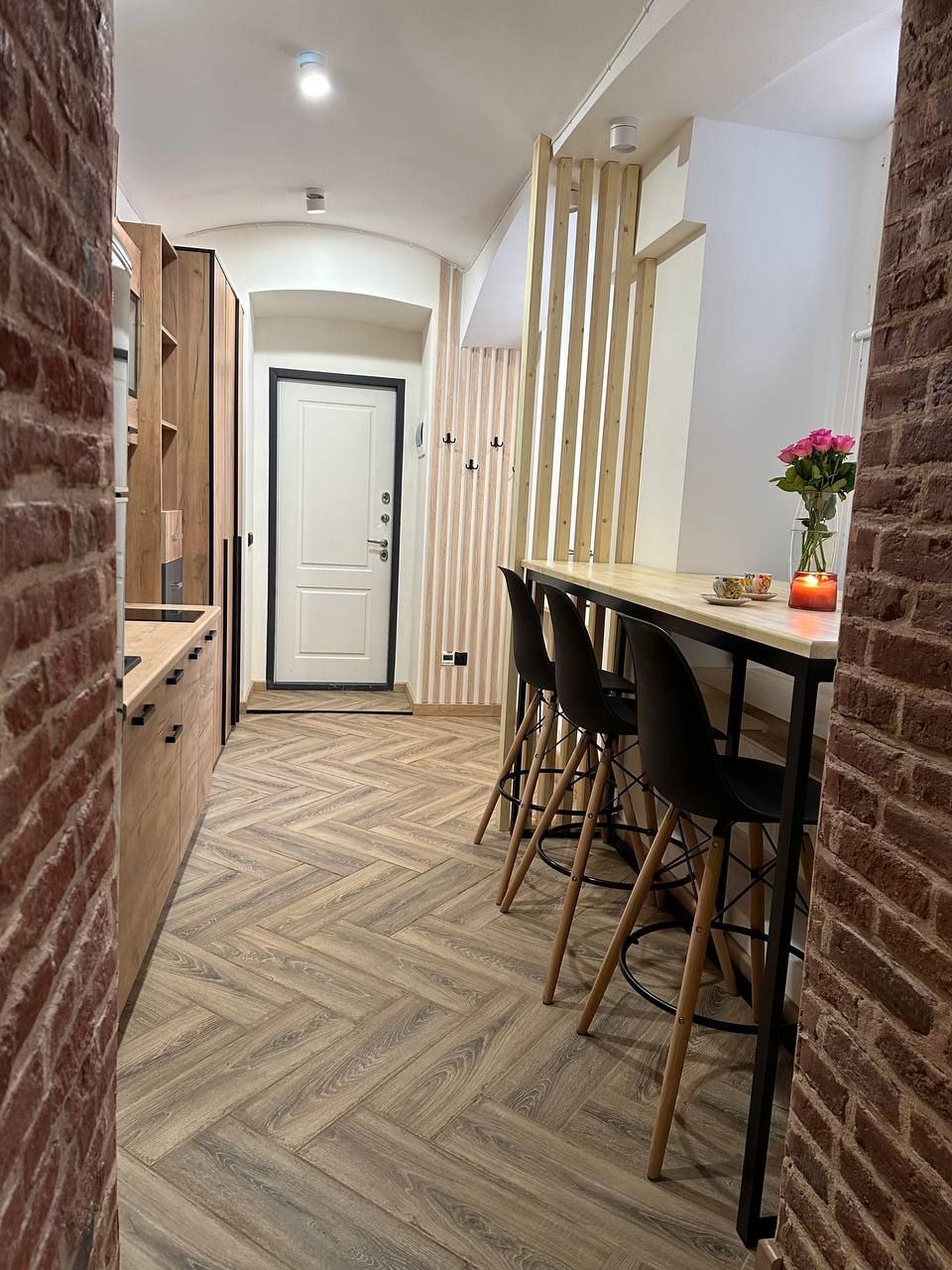 photo_5458642303959370822_y