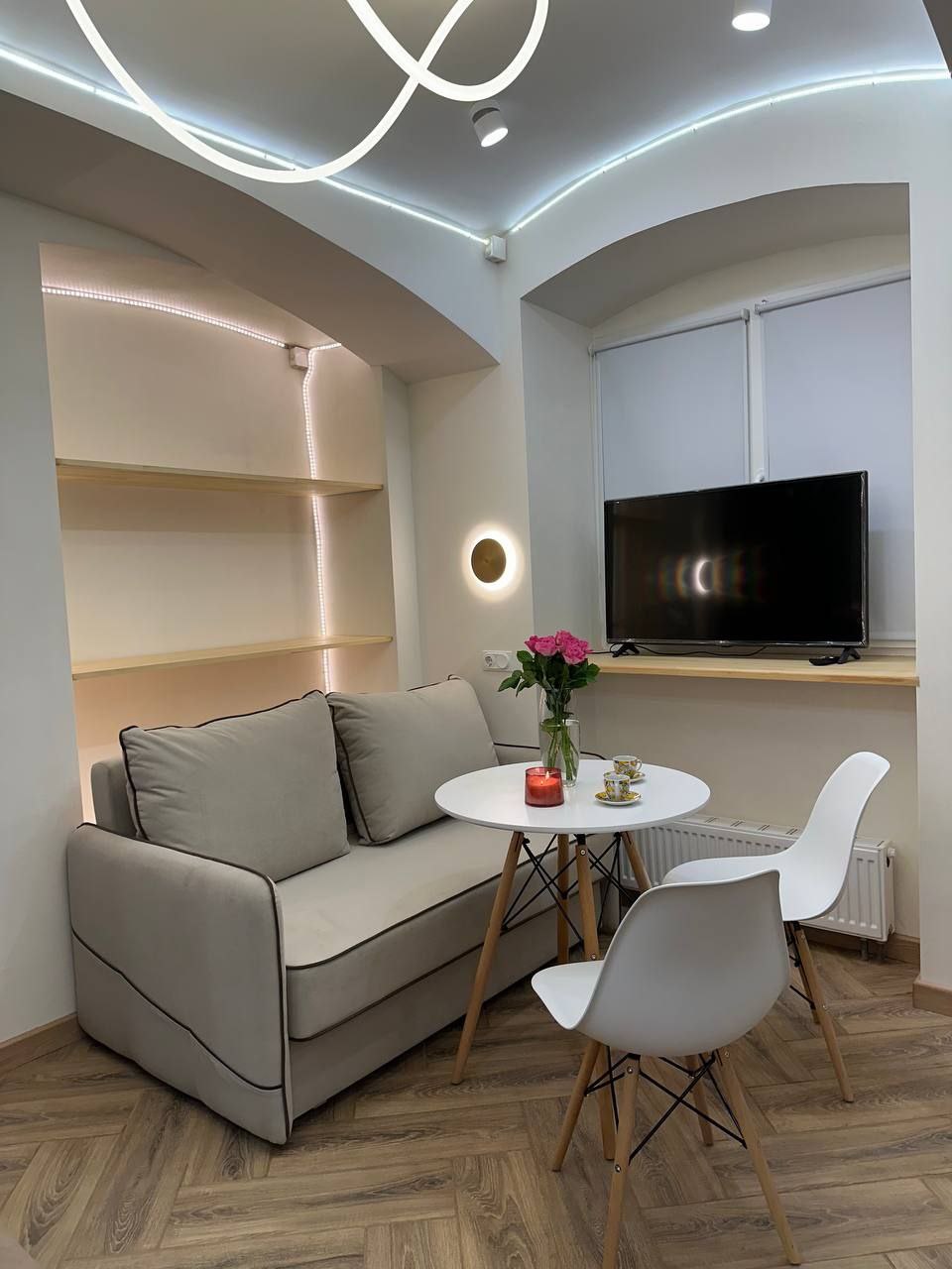 photo_5458642303959370826_y