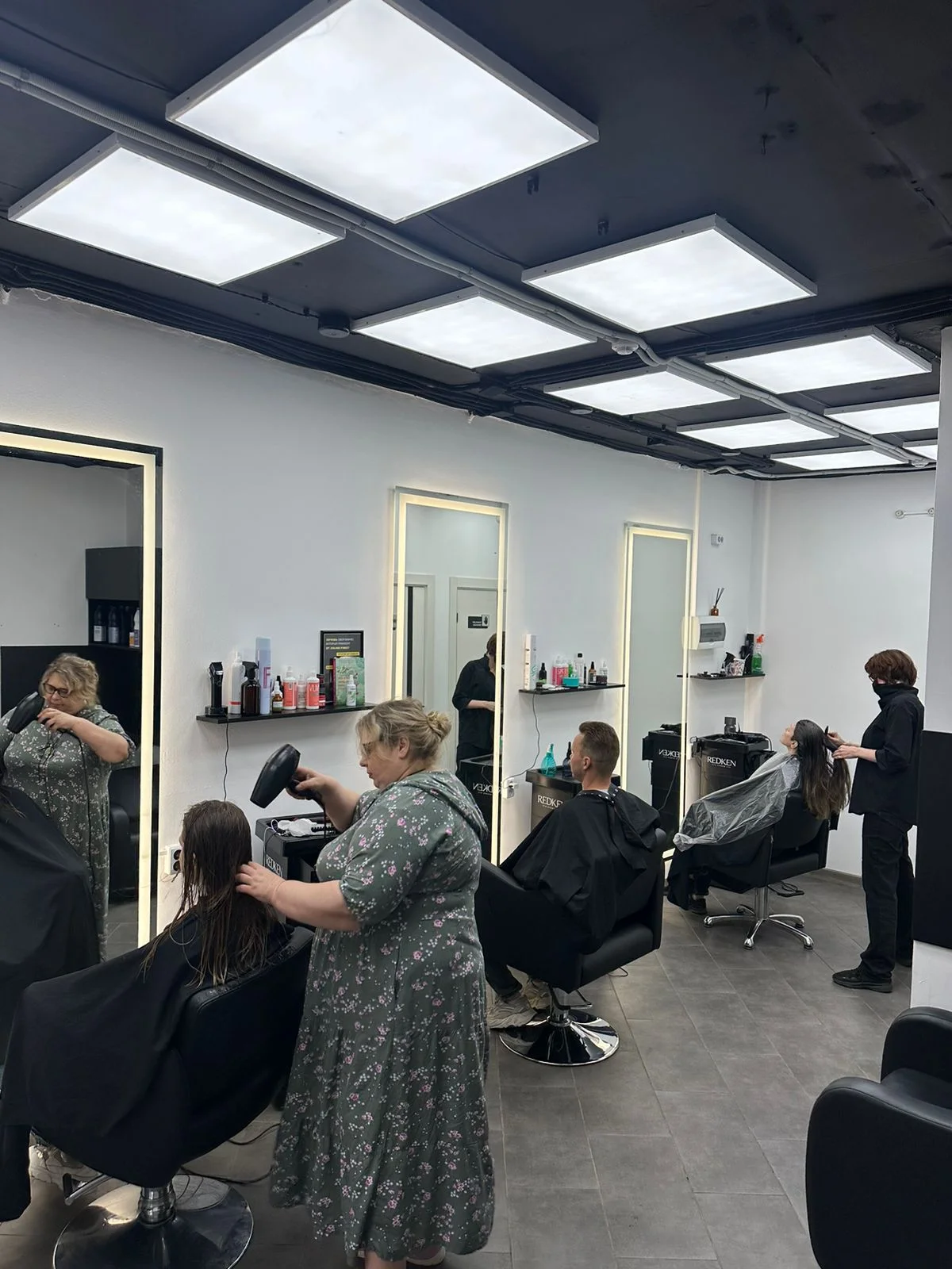 whatsapp-image-2025-09-19-at-12.33.28