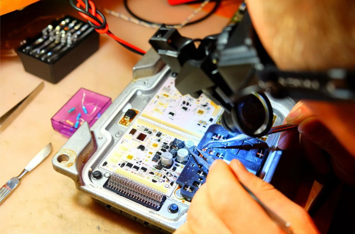 whatsapp-image-2025-11-10-at-12.04.33