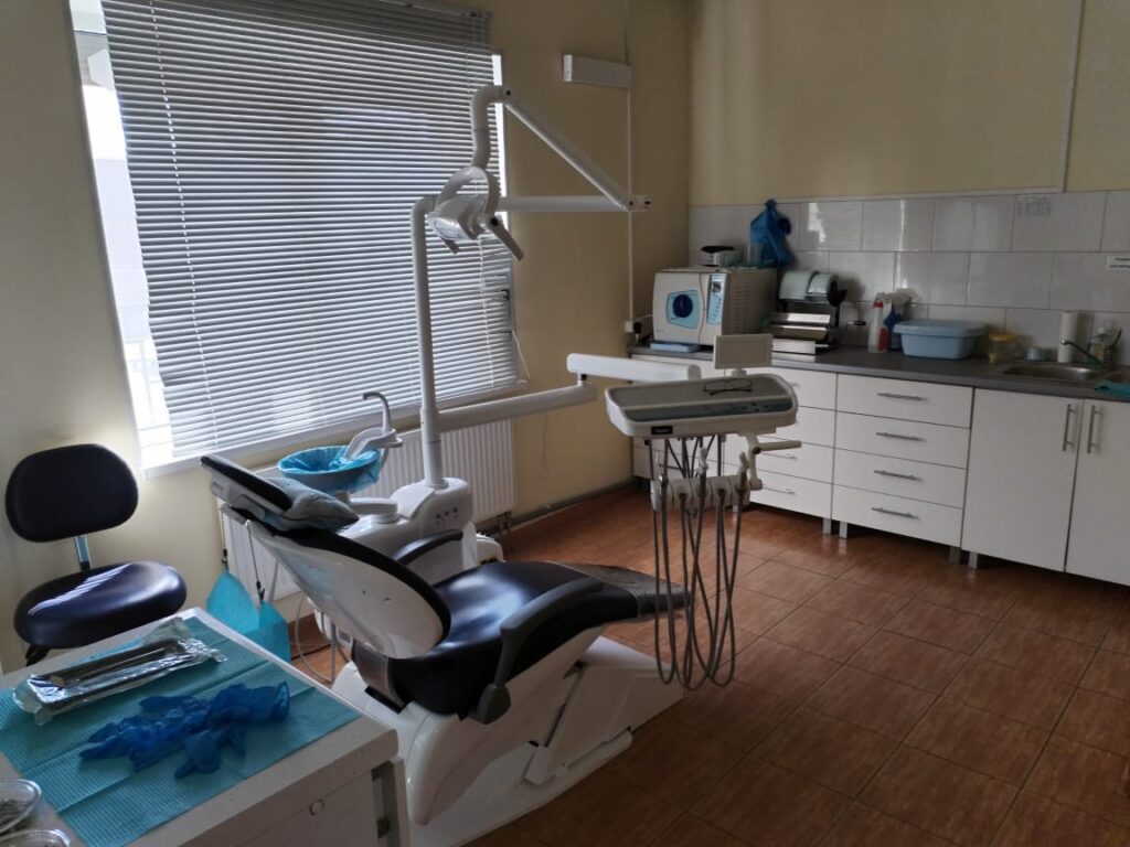 Стоматологическая клиника / 2 кабинета — фото 1
